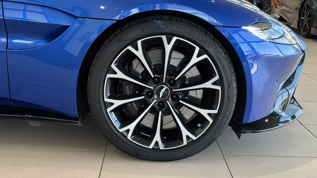 Aston Martin Vantage Zf 8 Speed Silver #7