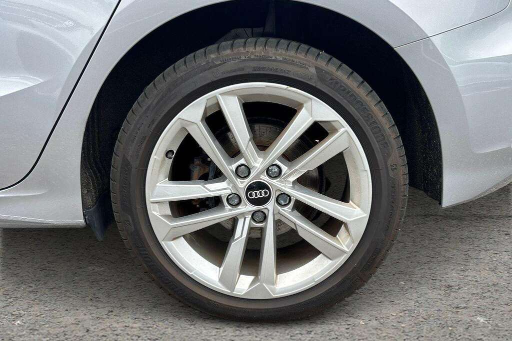 Audi A3 40 Tfsi E Sport S Tronic 2021 LL21YZX Silver #5