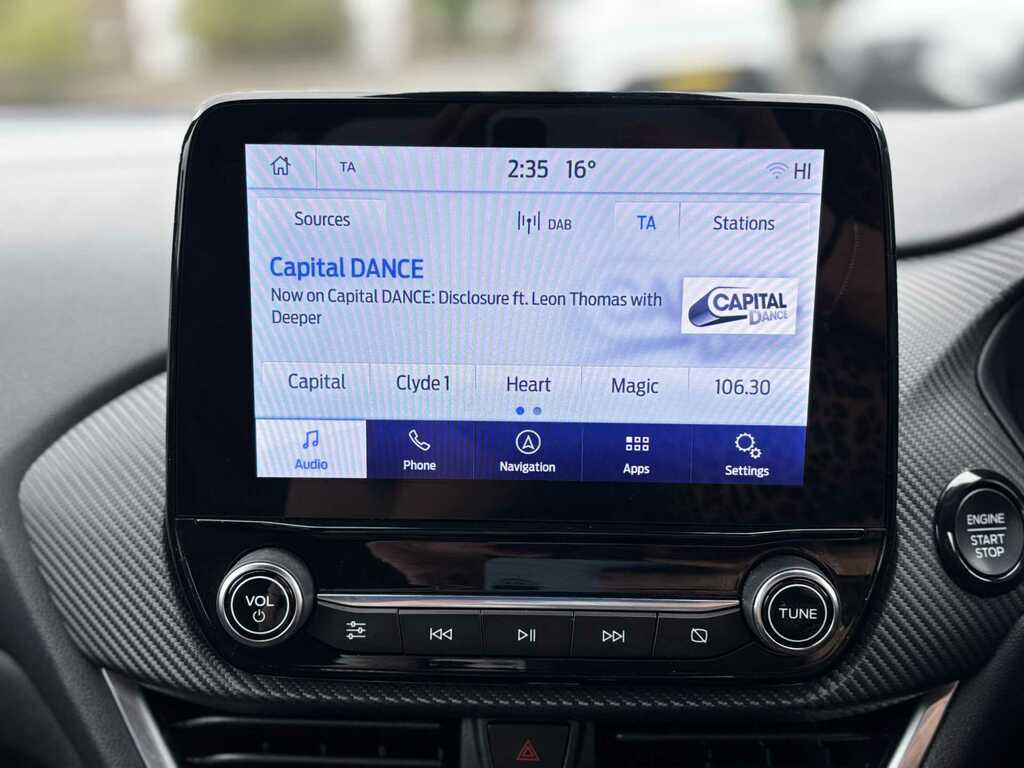 Ford Puma 1.0 Ecoboost Hybrid Mhev St-line X Dct 2023 SB23YXE White #5