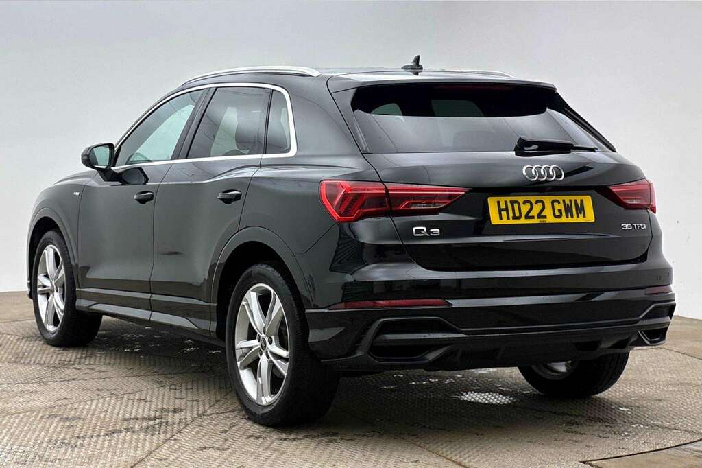 Audi Q3 35 Tfsi S Line S Tronic 2022 HD22GWM Black