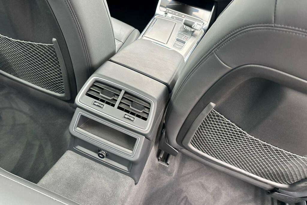 Audi A6 40 Tfsi Sport S Tronic Tech Pack 2023 Black #18