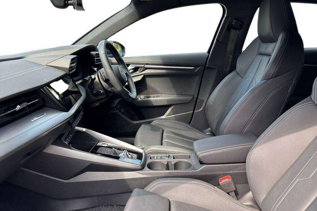 Audi A3 35 Tfsi Black Edition S Tronic Blue #13