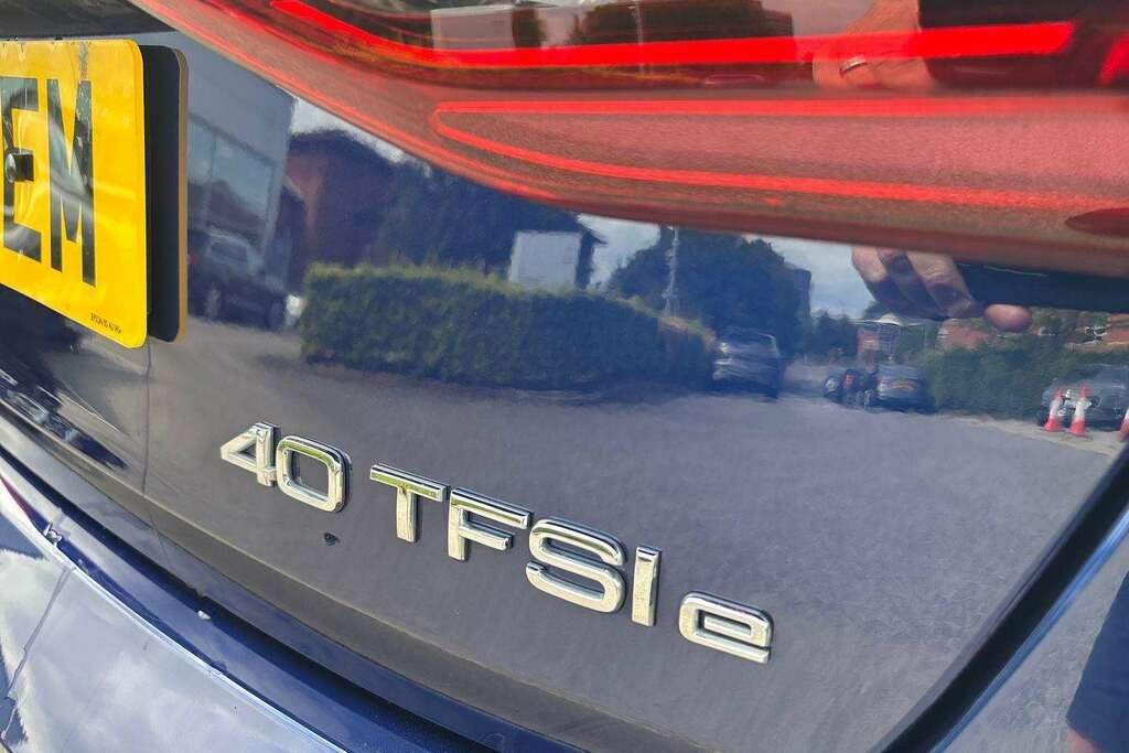 Audi A3 35 Tfsi Black Edition S Tronic Blue #7