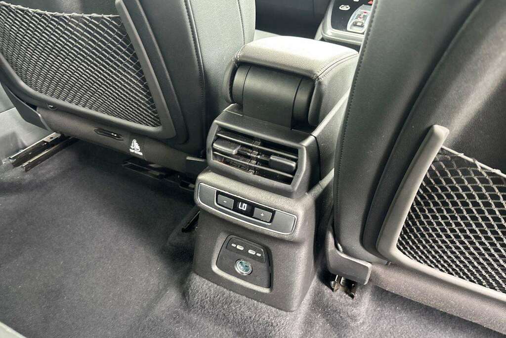 Audi Q4 E Tron 150Kw 40 82Kwh S Line Grey #18
