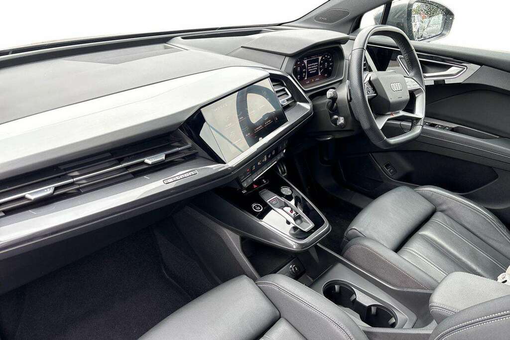 Audi Q4 E Tron 150Kw 40 82.77Kwh Launch Edition 2021 Grey