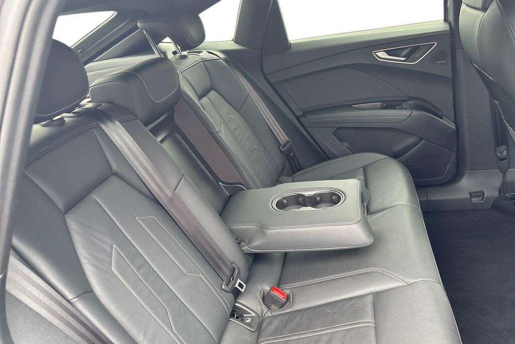 Audi Q4 E Tron 150Kw 40 82Kwh S Line Grey #17