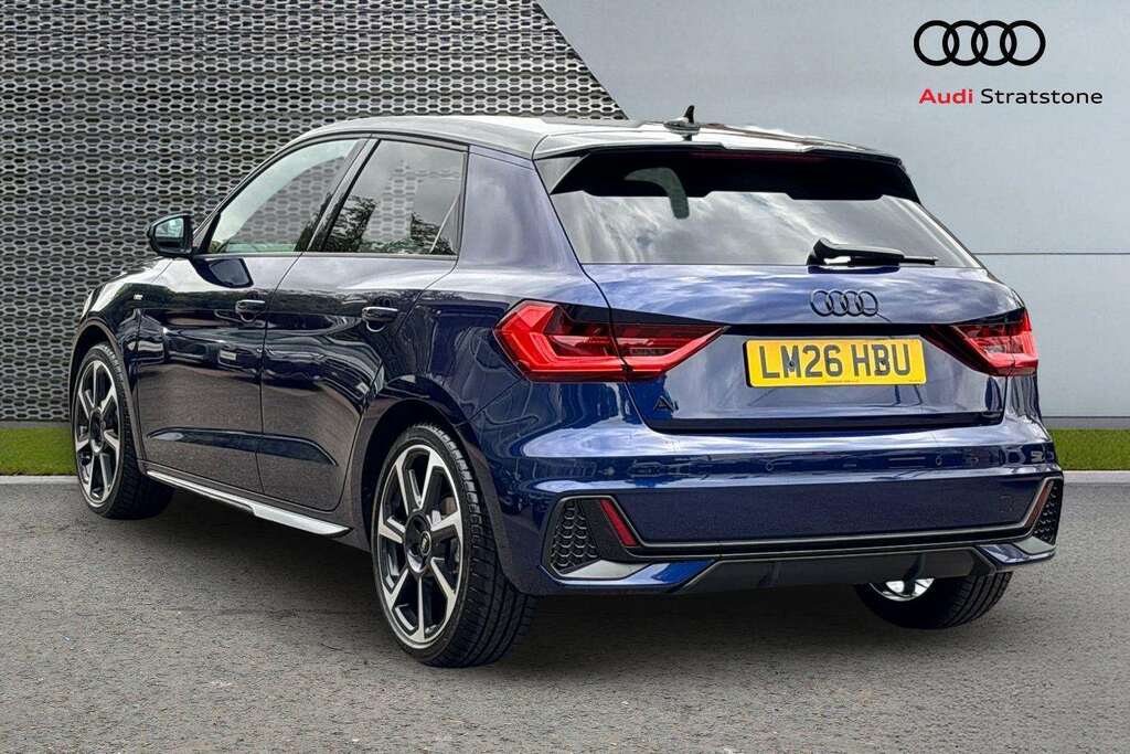Audi A1 30 Tfsi Black Edition S Tronic 2026 LM26HBU Blue #3