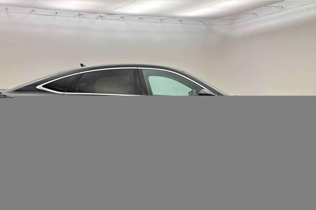 Audi Q8 e tron 300Kw 55 Quattro 114Kwh S Line 2023 Black #3