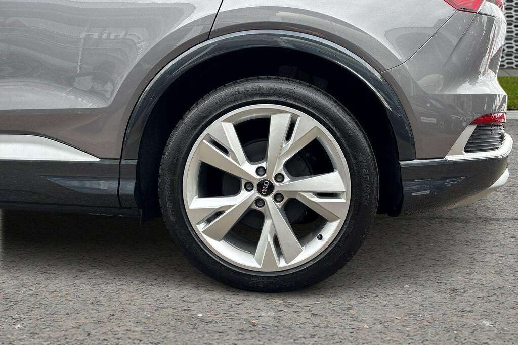 Audi Q4 E Tron 210Kw 45 82Kwh S Line Leathertech Pack Grey #6