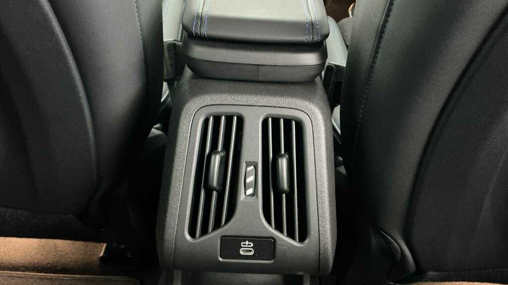 BMW X1 M35i Xdrive Step Black #14