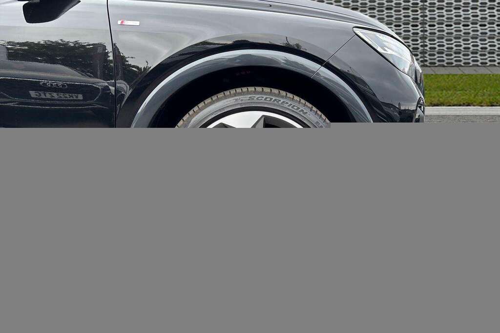 Audi Q4 E Tron 210Kw 45 82Kwh Black Edition 2026 Black #3