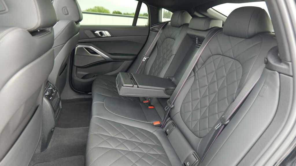 BMW X6 Xdrive40i Mht M Sport Step 2023 Black #6