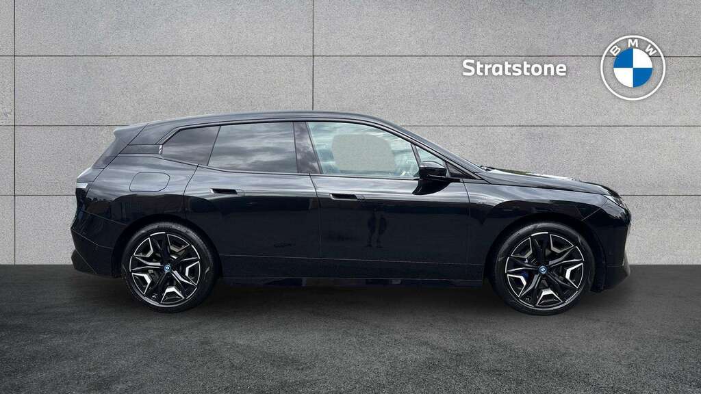 BMW iX 455Kw M60 111.5Kwh 2023 Black #2
