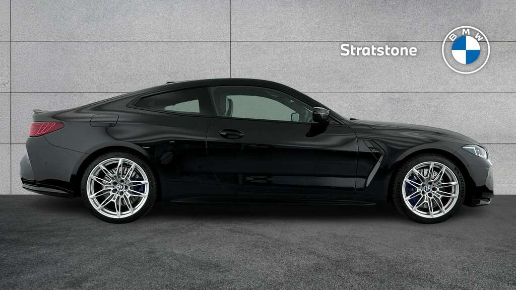 BMW M4 Xdrive 530 Competition M Step 2025 Black #2
