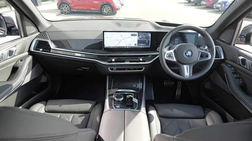 BMW X5 Xdrive50e M Sport 2026 YW26EAP Grey #2