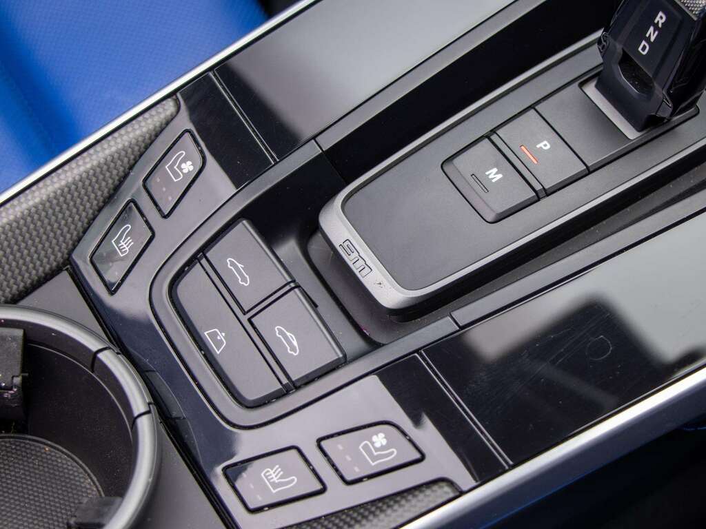 Porsche 911 Turbo S S-a 2022 EF72NZR Blue #4