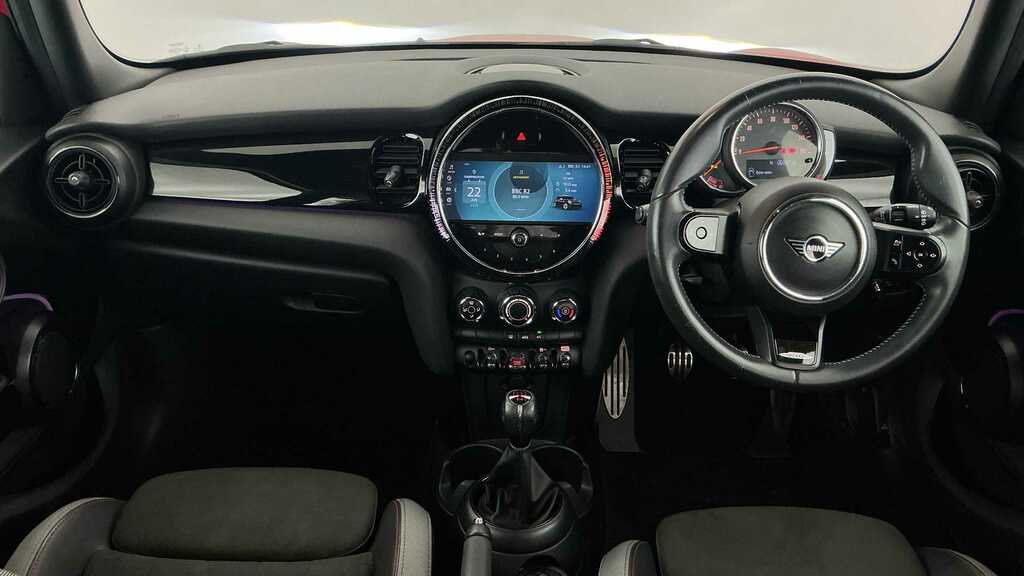 Mini Hatch 1.5 Cooper Sport 2022 Red #2