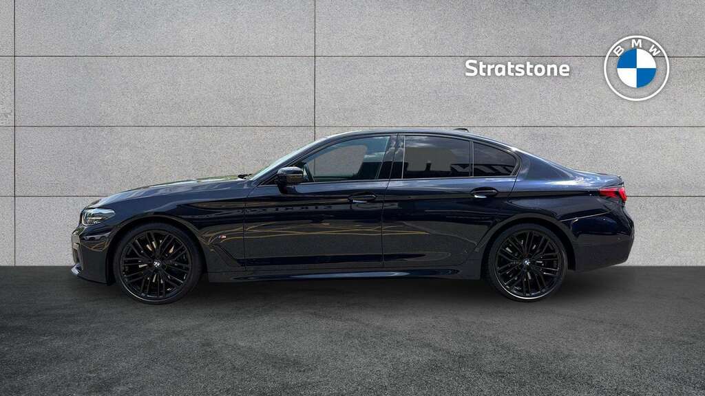 BMW 5 Series 520D Mht M Sport Step Black #4