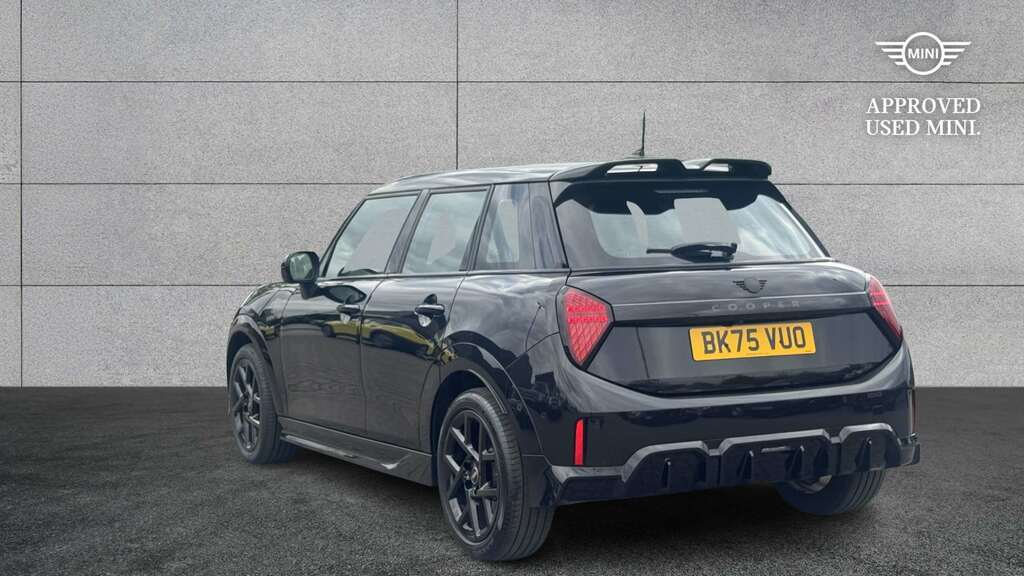 Mini Hatch 1.5 C Sport 2025 Black
