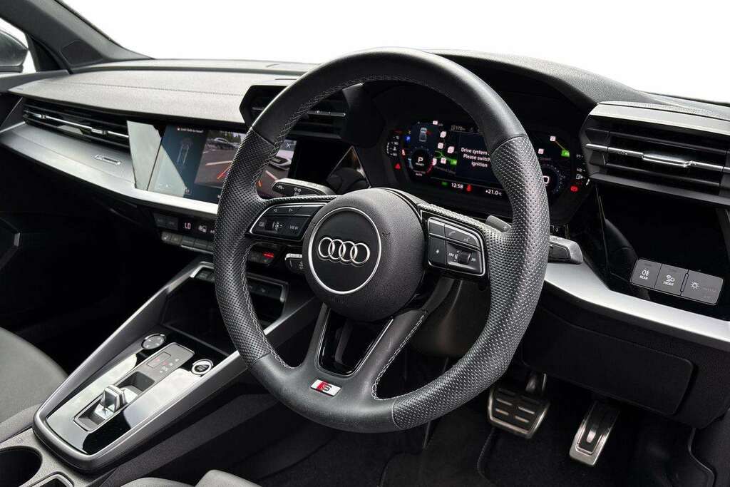 Audi A3 35 Tfsi S Line S Tronic Black #3