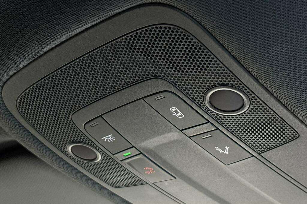 Audi A3 35 Tfsi S Line S Tronic Black #23