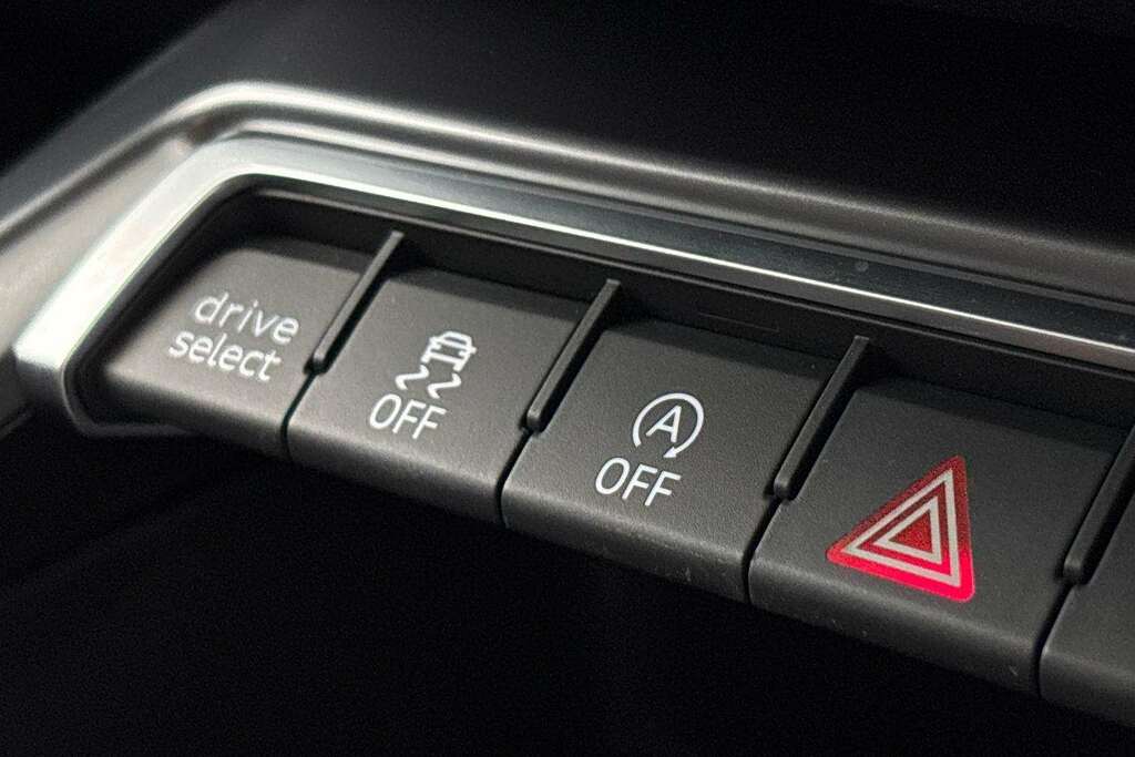 Audi A3 35 Tfsi S Line S Tronic Black #22