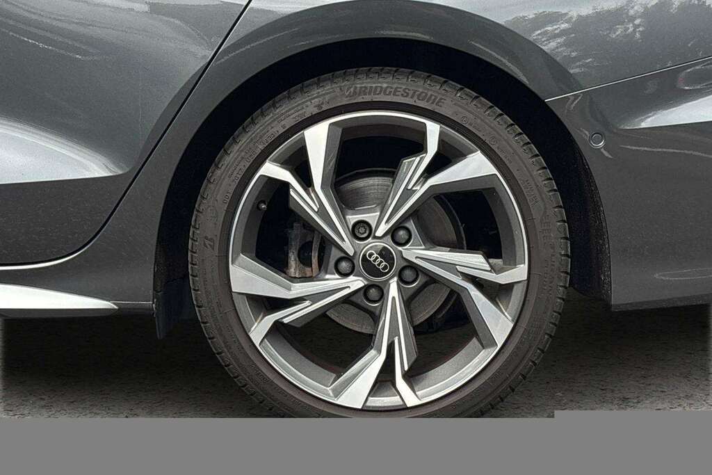 Audi A3 35 Tfsi S Line S Tronic Black #5