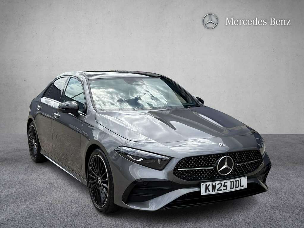Mercedes-Benz A Class A200 Amg Line Premium Plus 2025 Grey