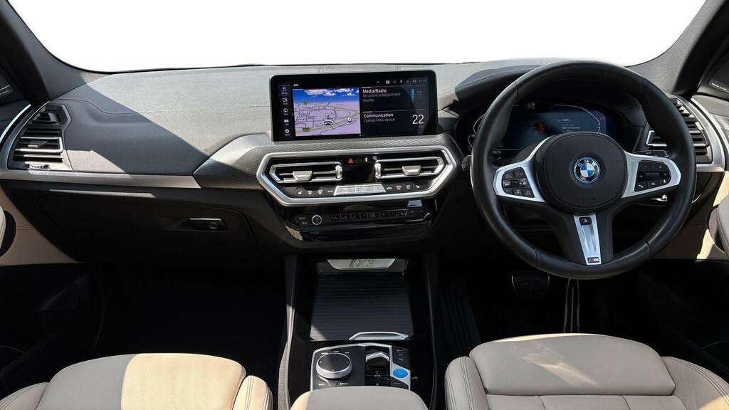 BMW iX3 210Kw M Sport Pro 80Kwh 2024 Blue #5