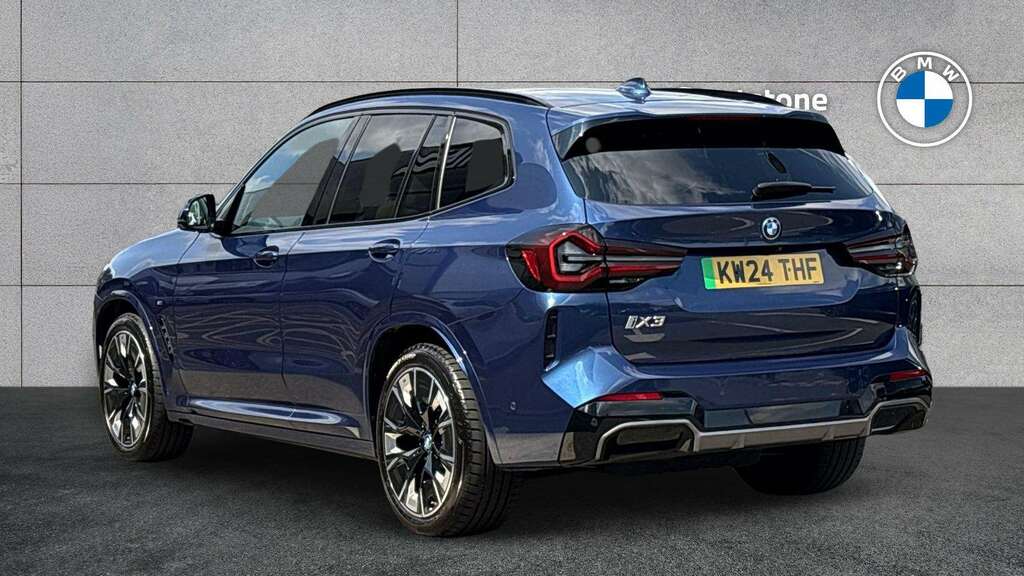 BMW iX3 210Kw M Sport Pro 80Kwh 2024 Blue #2