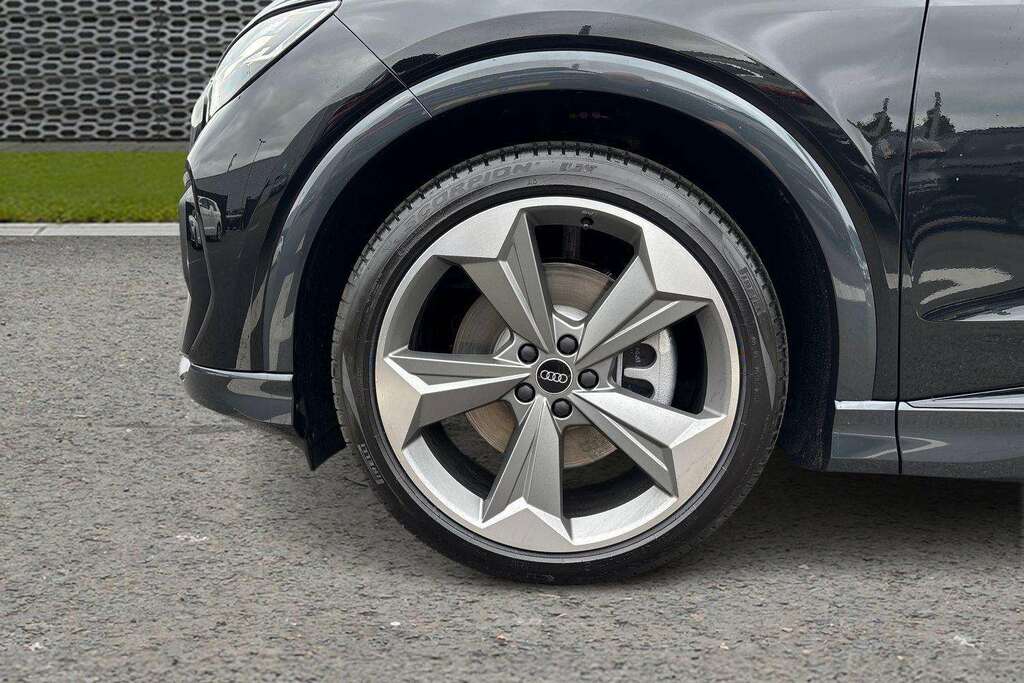 Audi Q4 E Tron 210Kw 45 Qtro 82Kwh Black Ed Tech Pro Grey #11