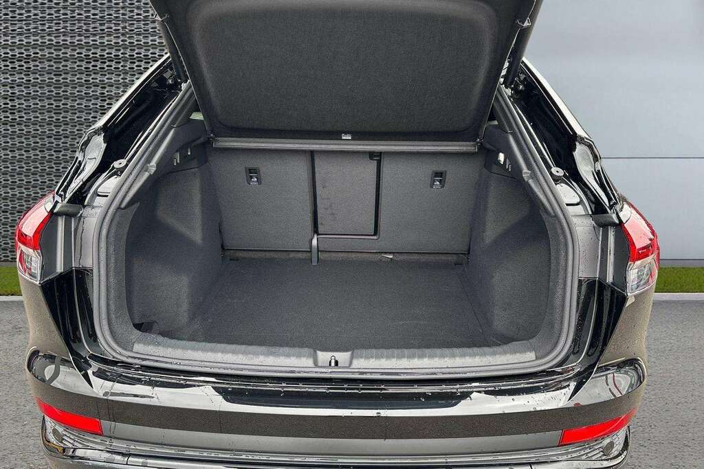 Audi Q4 E Tron 210Kw 45 Qtro 82Kwh Black Ed Tech Pro Grey #13