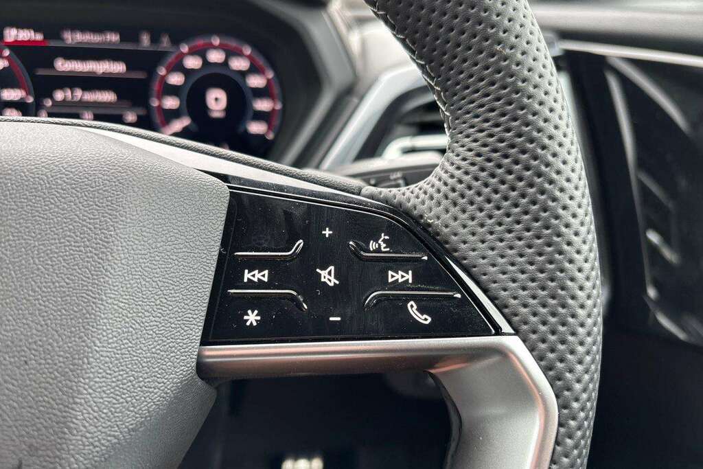 Audi Q4 E Tron 210Kw 45 Qtro 82Kwh Black Ed Tech Pro Grey #17