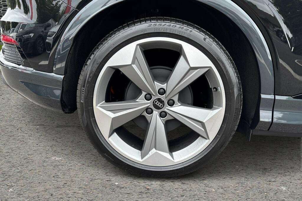 Audi Q4 E Tron 210Kw 45 Qtro 82Kwh Black Ed Tech Pro Grey #9