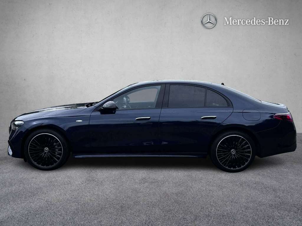 Mercedes-Benz E Class E450d 4Matic Amg Line Premium 9G-tronic 2025 Black #3