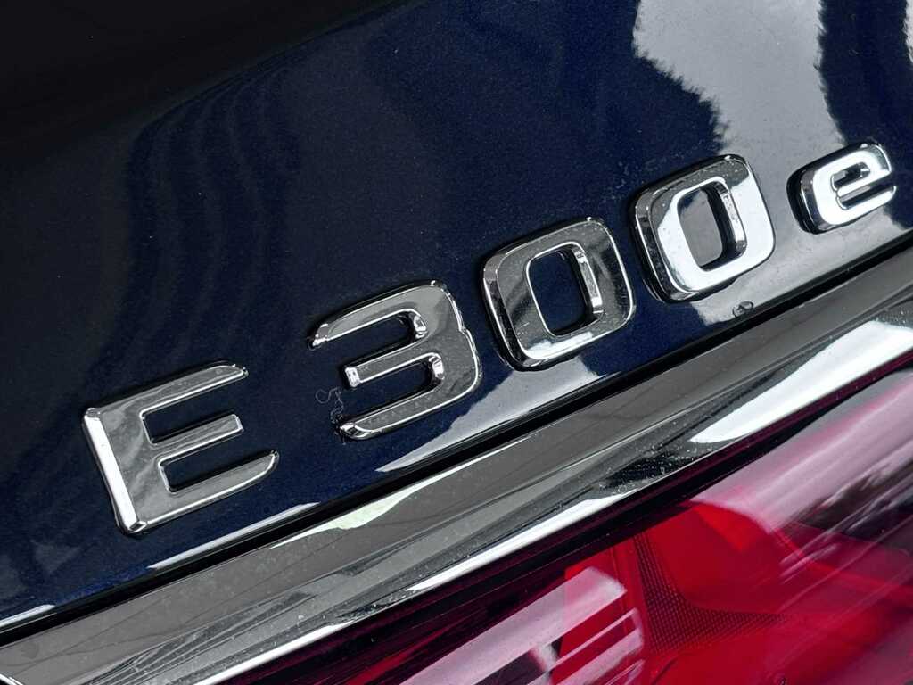 Mercedes-Benz E Class E450d 4Matic Amg Line Premium 9G-tronic 2025 Black #12
