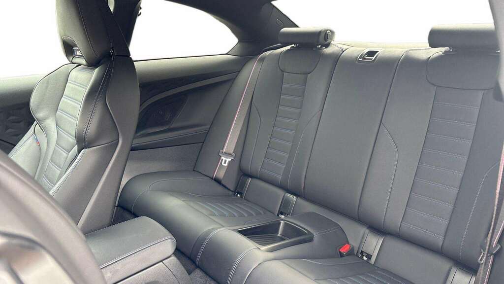 BMW M2 480 Step 2024 YO74BAT Black #4