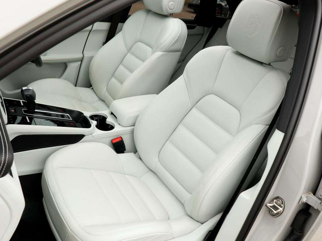 Porsche Macan Porsche Macan S Pdk, Full Porsche Service History, White #17