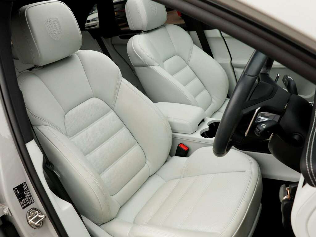 Porsche Macan Porsche Macan S Pdk, Full Porsche Service History, White #16