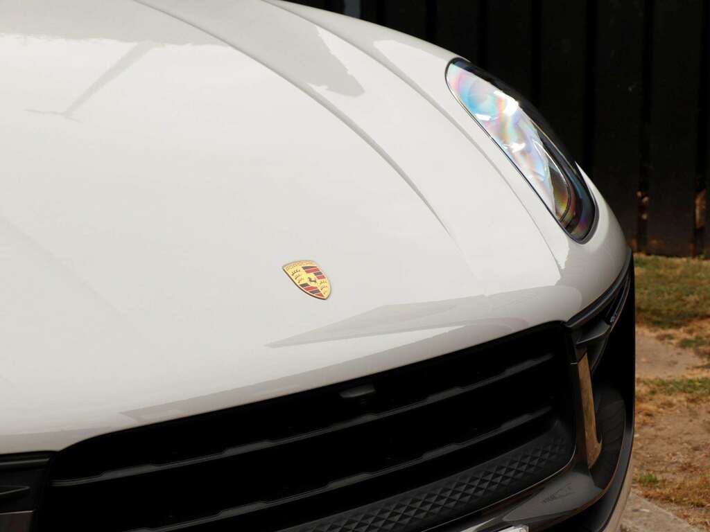 Porsche Macan Porsche Macan S Pdk, Full Porsche Service History, White #27