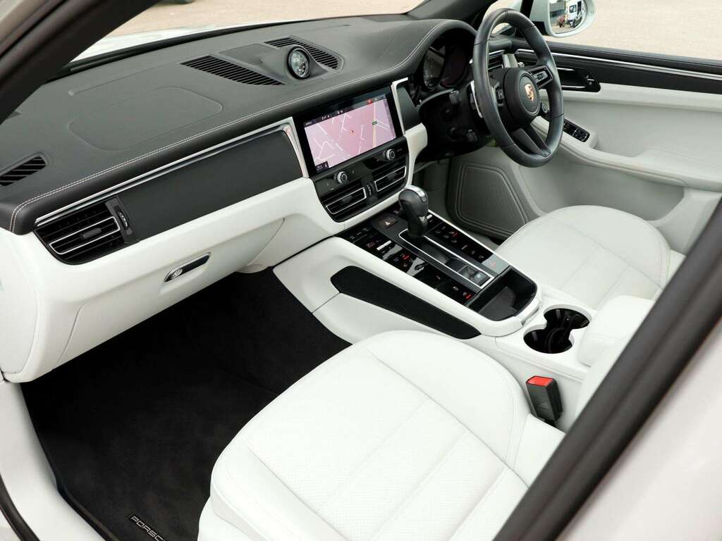 Porsche Macan 2.0T T Suv Pdk 4Wd Euro 6 Ss 265 Ps Grey #3