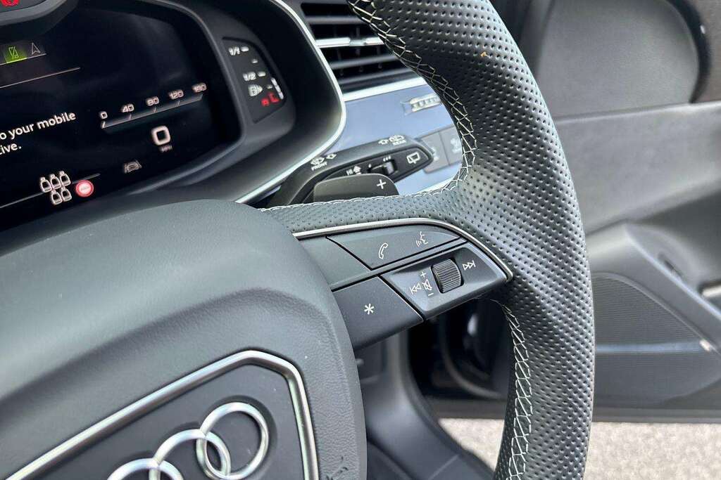 Audi Q7 Sq7 Tfsi Quattro 507 Black Ed Tiptronic 2026 Black #5