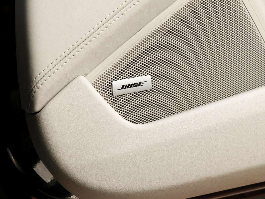 Porsche 911 911 Carrera 4 Gts Silver #16