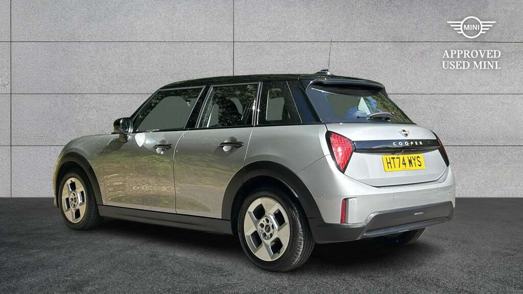 Mini Hatch 1.5 C Classic Level 1 2025 Silver #3