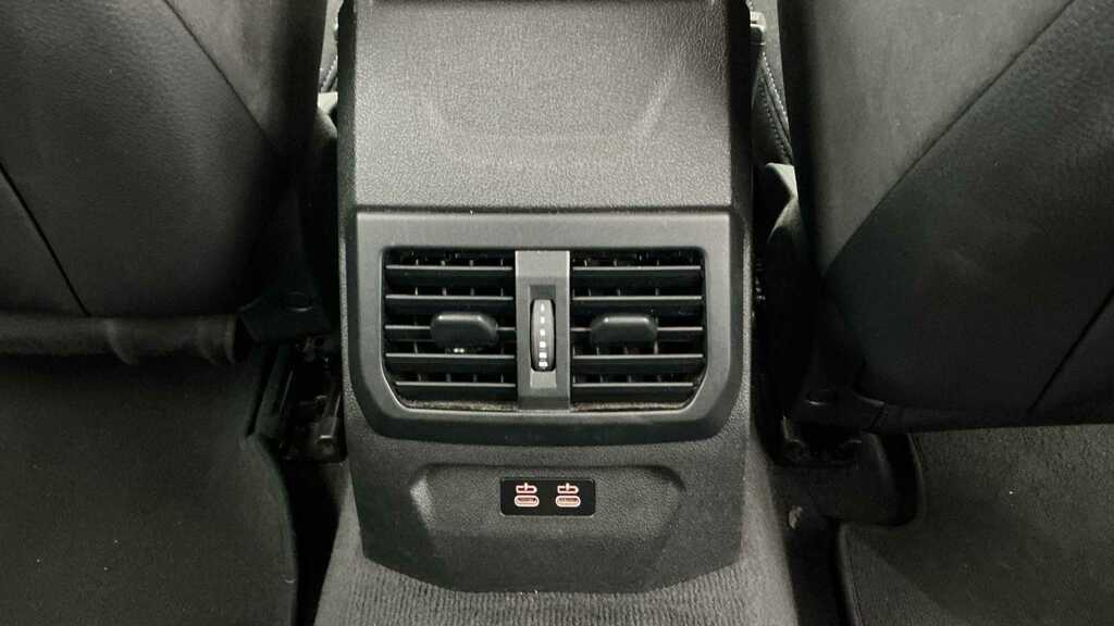 BMW 1 Series 118I Se Step White #35