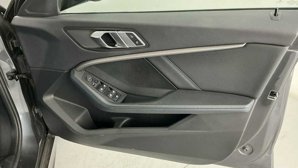 BMW 1 Series 118I Se Step White #16