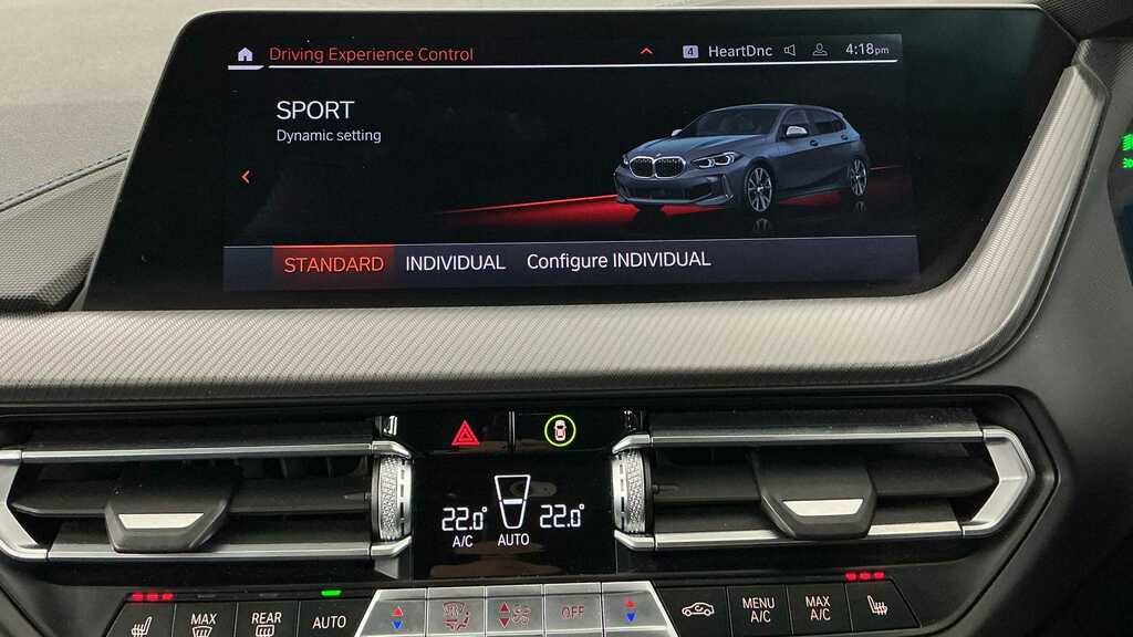 BMW 1 Series 118I Se Step White #24