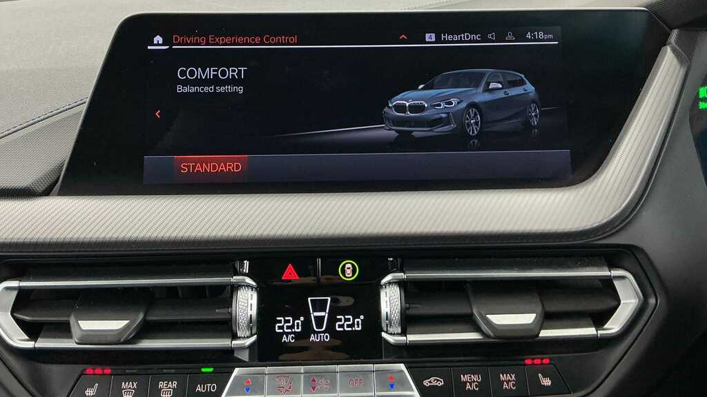 BMW 1 Series 118I Se Step White #23