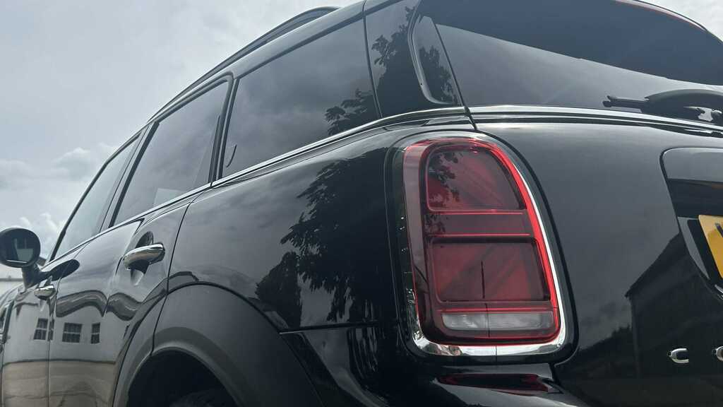 Mini Countryman 2.0 Cooper S Exclusive Premium 2022 Black #2