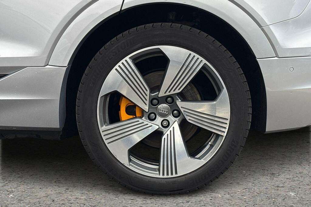 Audi E-tron 300Kw 55 Quattro 95Kwh S Line 2020 Silver #6
